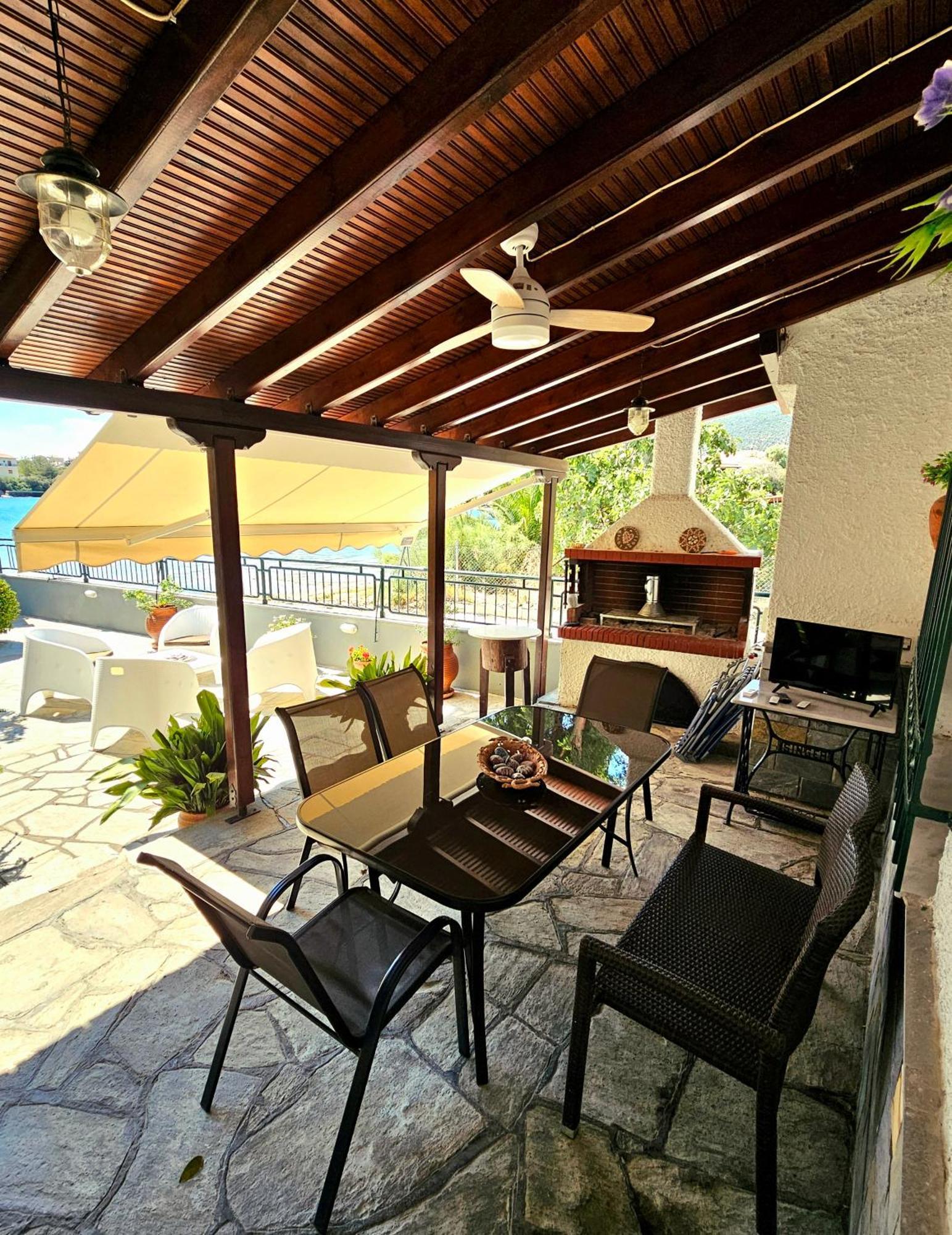 Polianthi Seaside House Villa Marathos  ภายนอก รูปภาพ